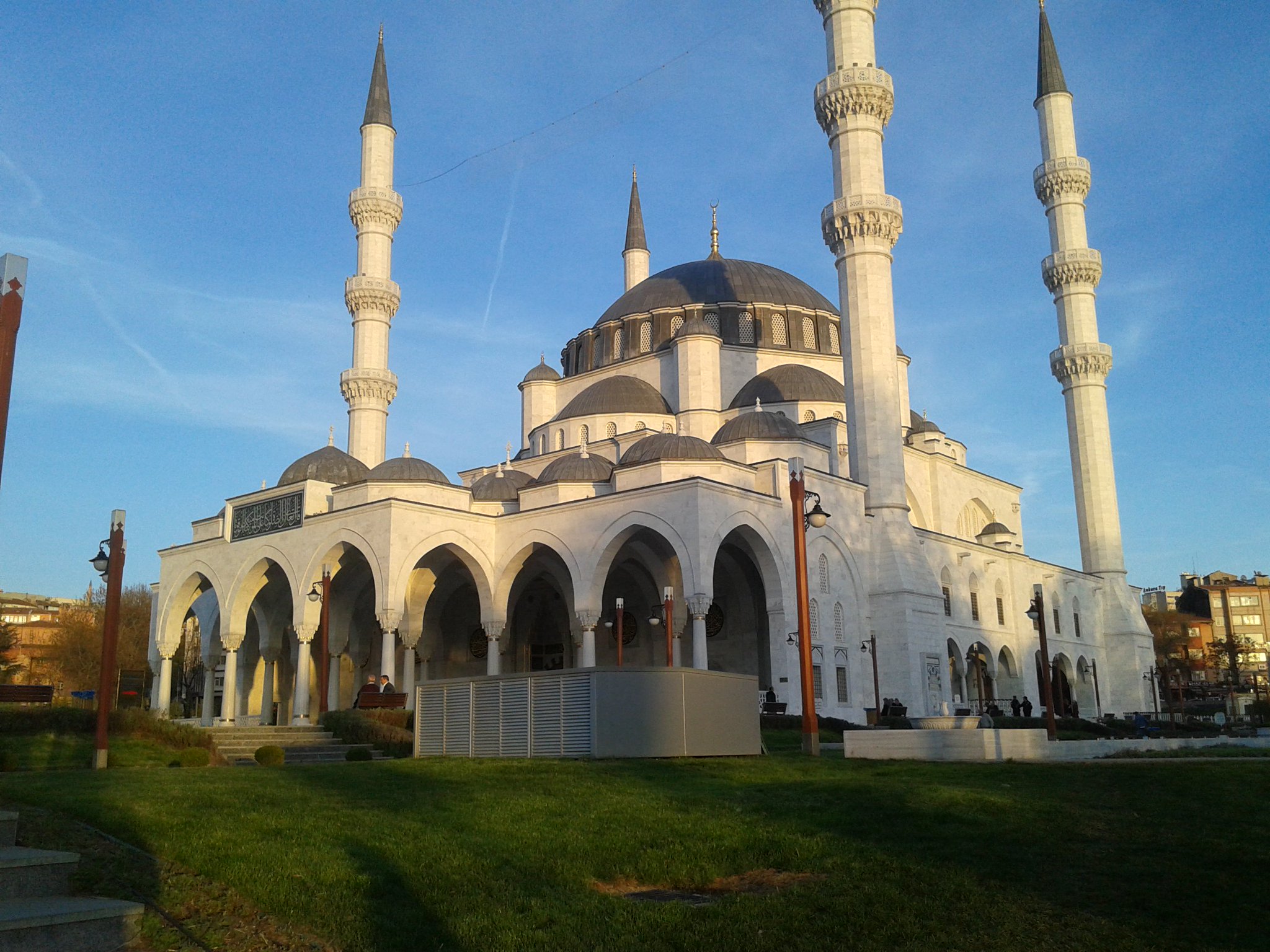 Melike Hatun Camii