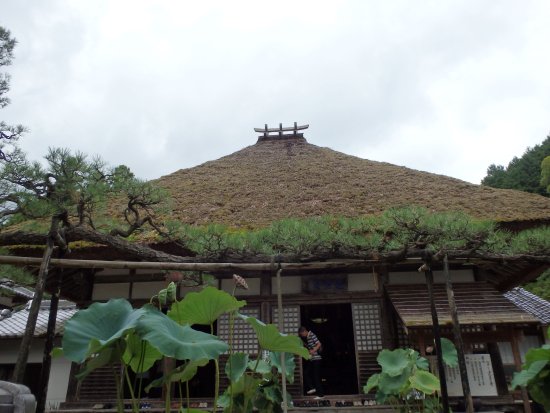 Tashinji Temple