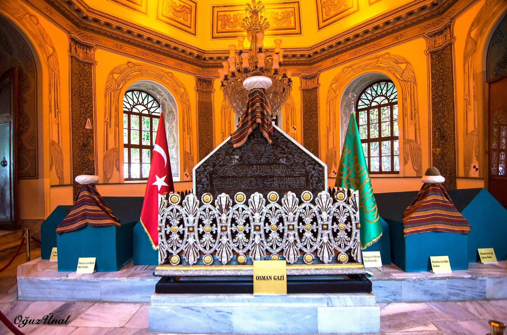 Osmangazi Orhangazi Turbesi