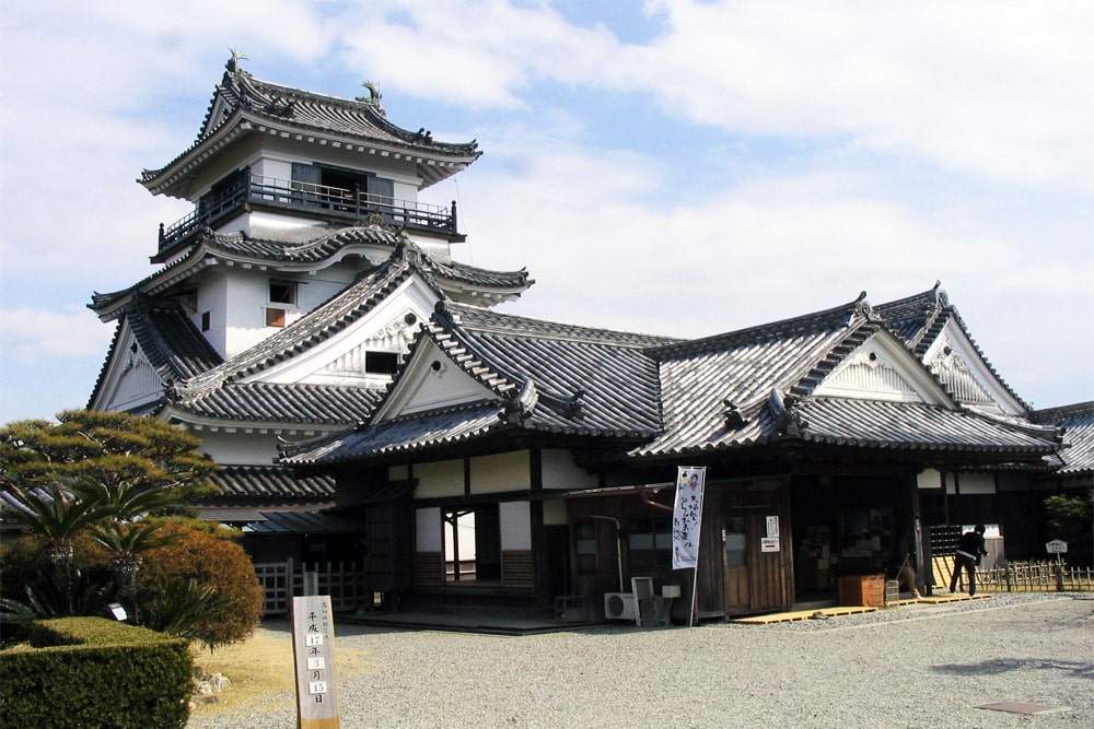 Kochi Castle Tourist Information Center
