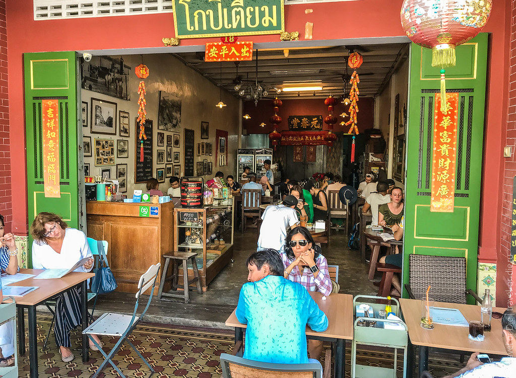 Rot Tu Chea Hema Phuket