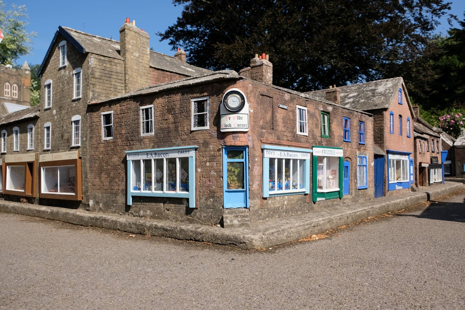 Streetlight Centre