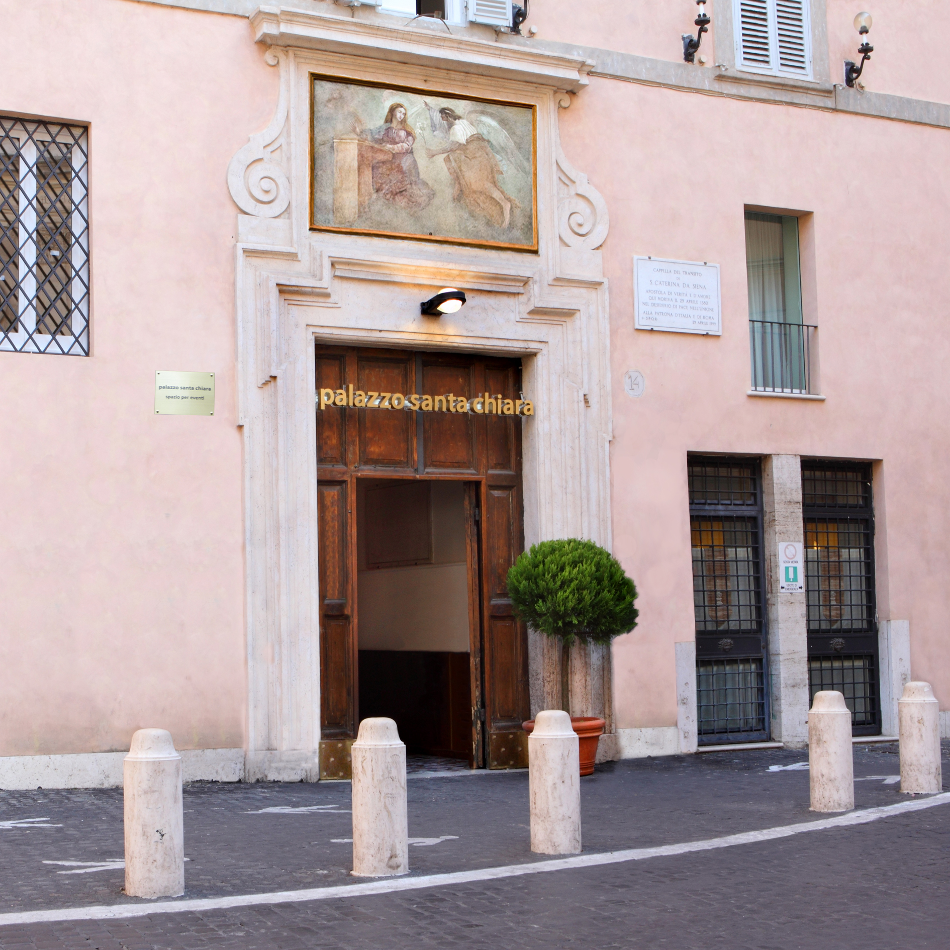 Palazzo Santa Chiara