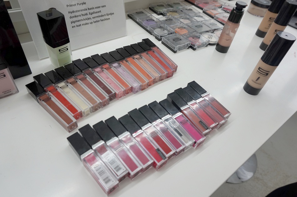 Superlooks Cosmetics
