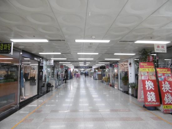 Hoehyeon Underground Shopping area