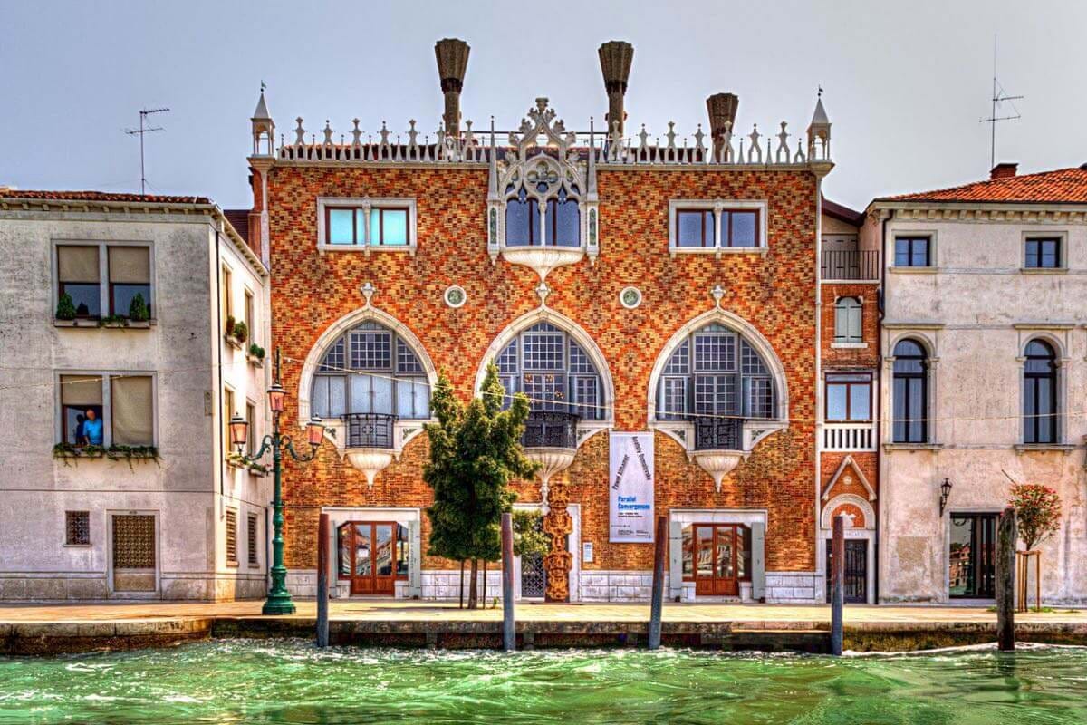 Casa dei Tre Oci