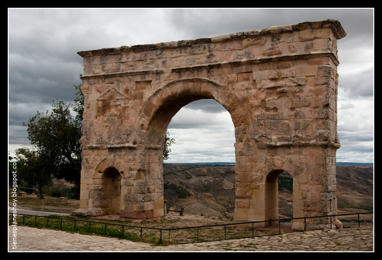 Arco Romano