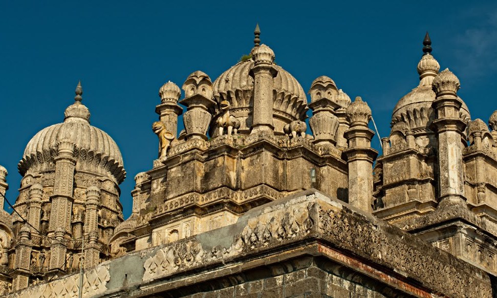 Bhuleshwar Temple