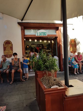 Bar Gelateria La Monella
