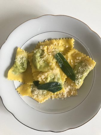 Cook & learn Italian with a local in Parma