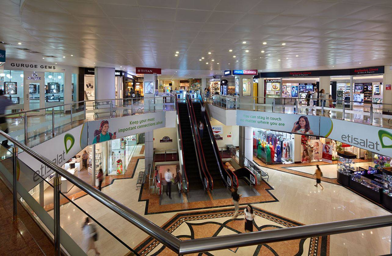 Crescat Boulevard Mall