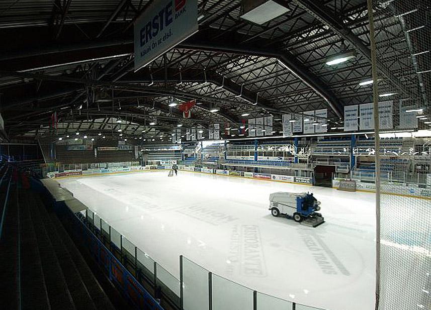 Ifjabb Ocskay Gabor Ice Hall