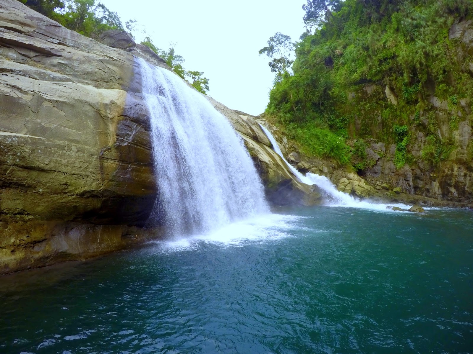 Hatipathar Falls