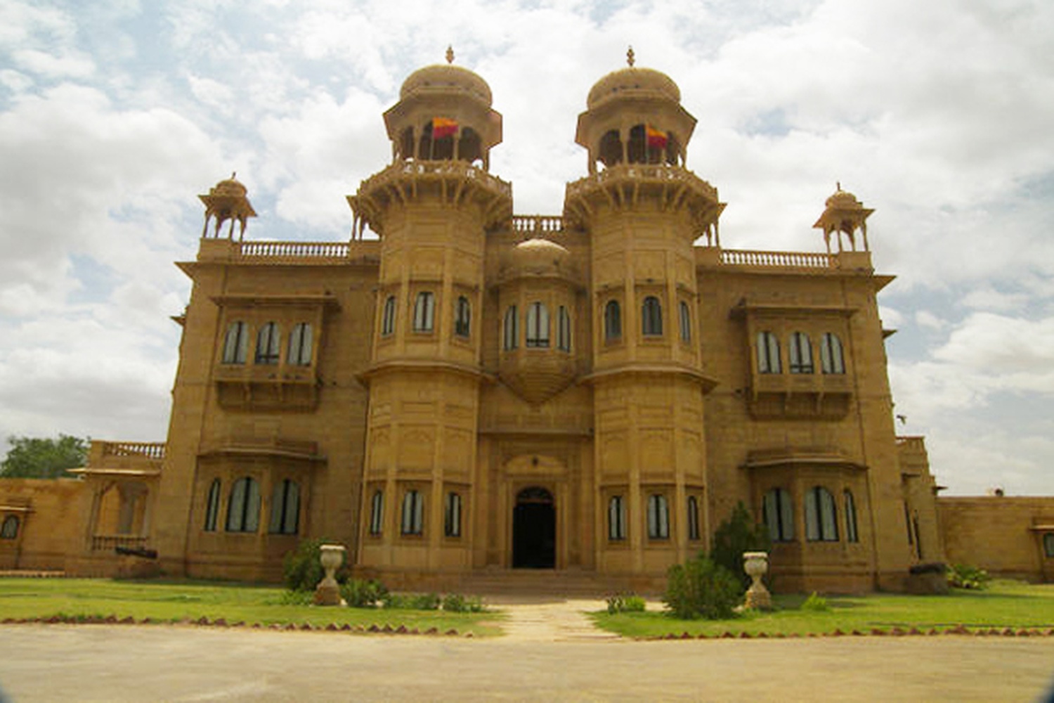 Jawahar Palace