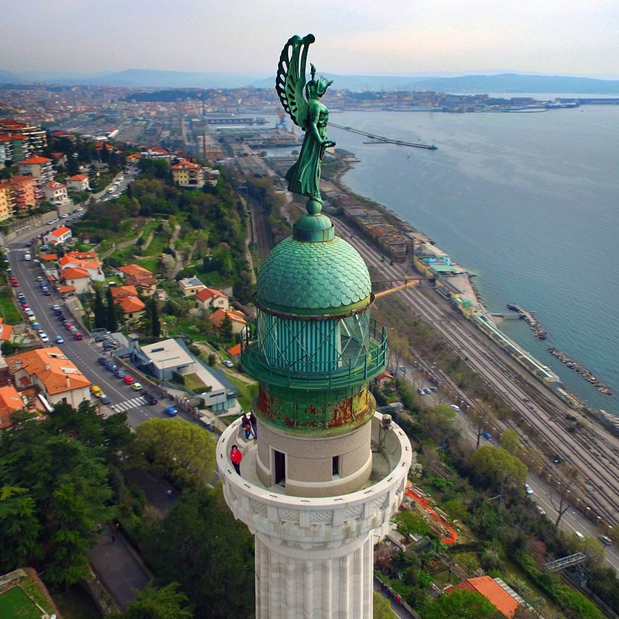 Faro della Vittoria