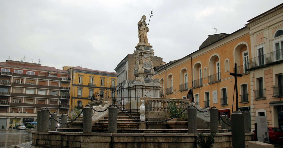Fontana delle Catene