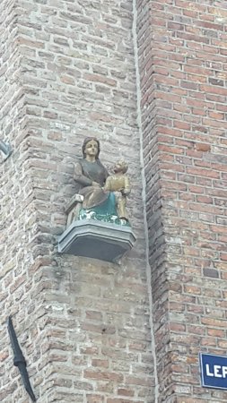 Mariabeeld de goede moeder