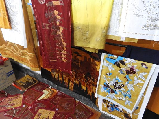 Oak Ray Creations Batik Gallery