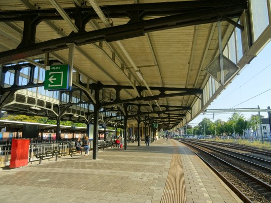 Provinciaal Monument Station Naarden-Bussum uit 1926