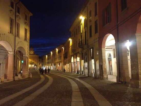 Piazza e Corso Mazzini di Correggio