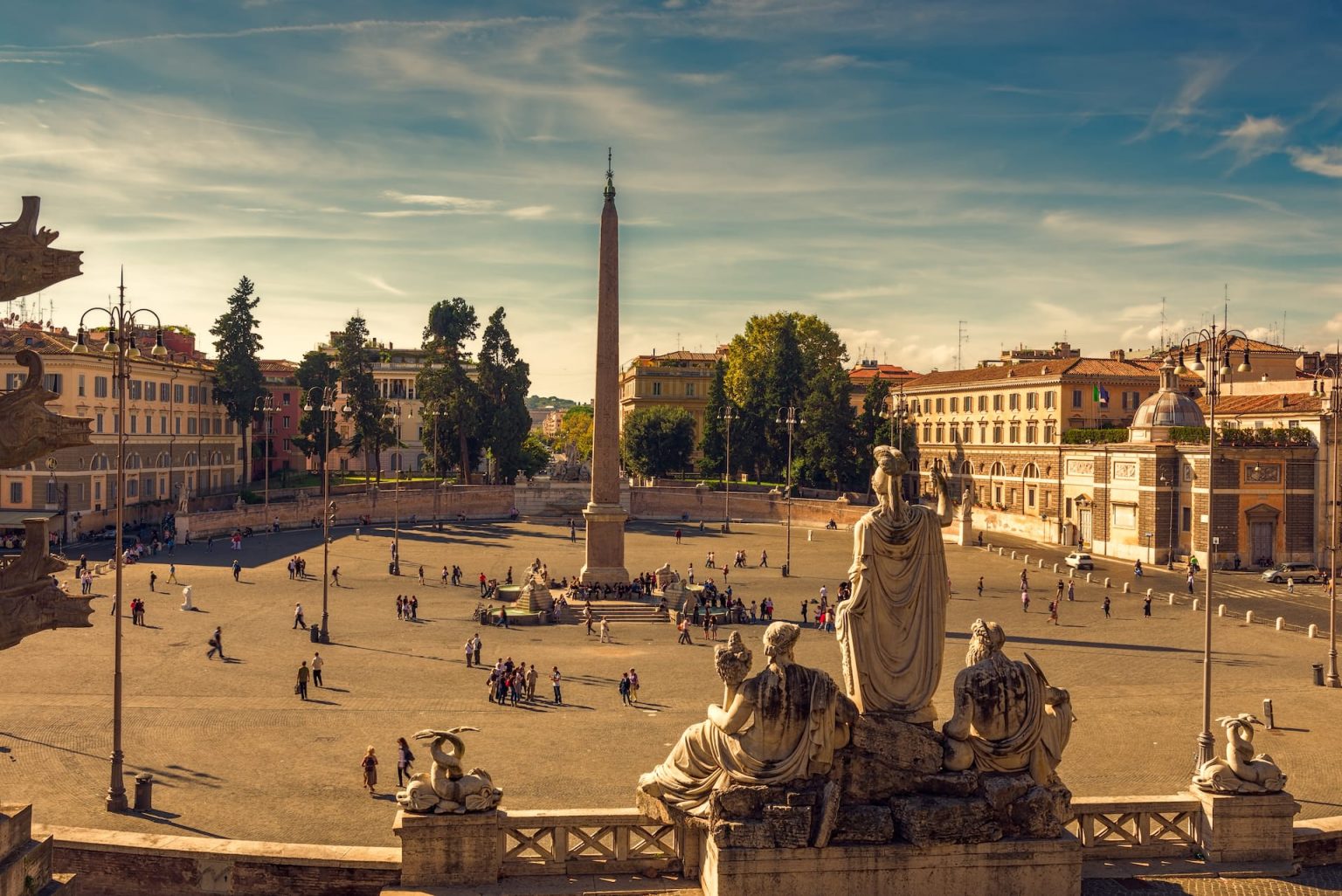 Piazza del popolo (Piazza dei Leoni)