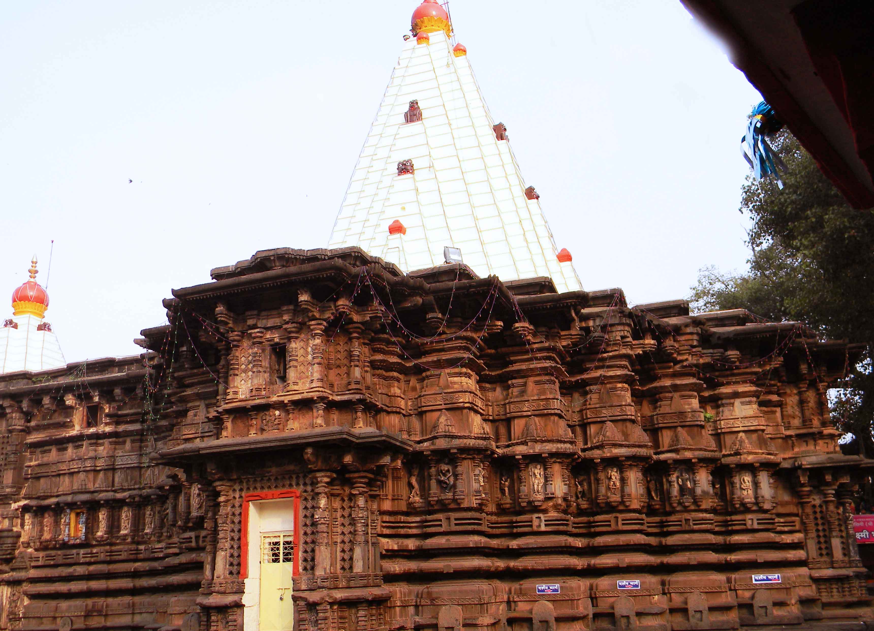 Shri Dev Ravalnath Temple