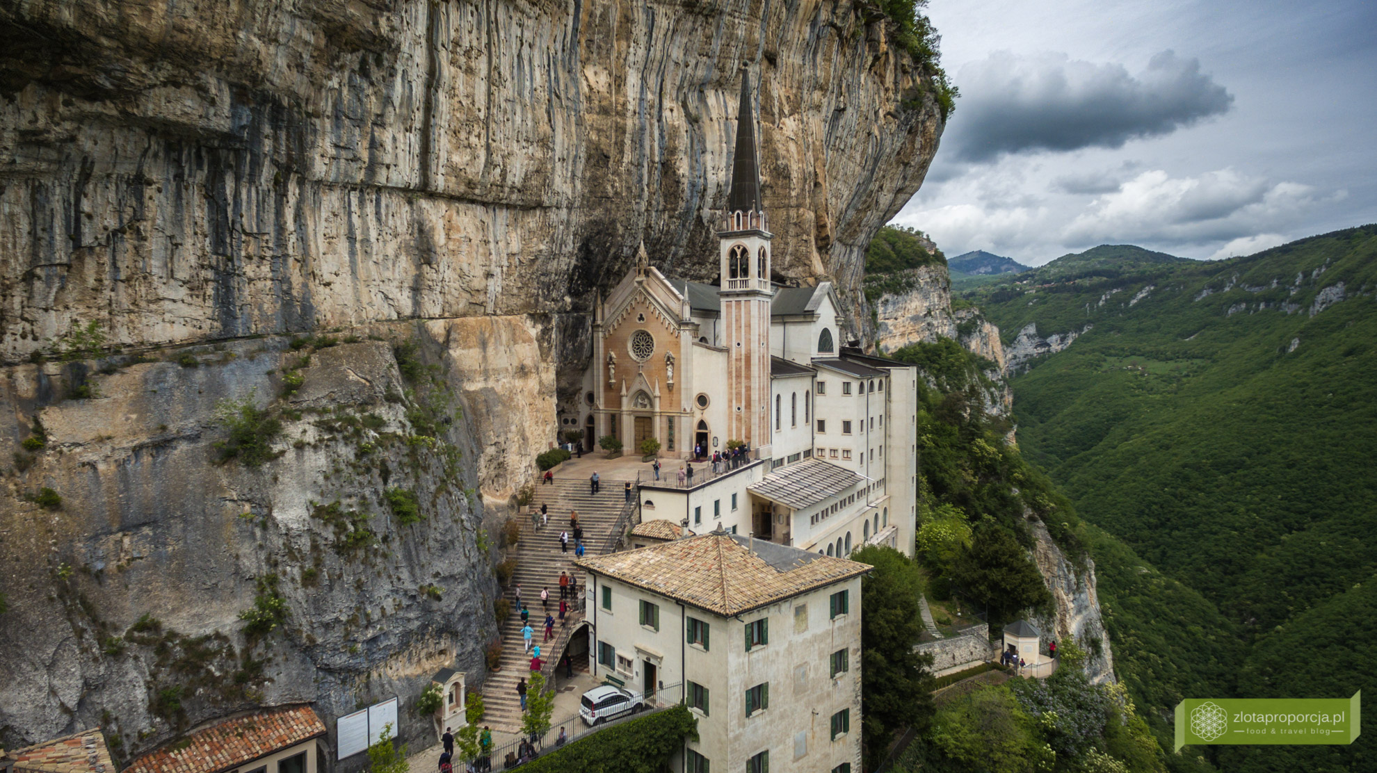Santuario Madonna della Sciara