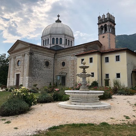 Santuario Diocesano Madonna del Monte in Costa di Aviano