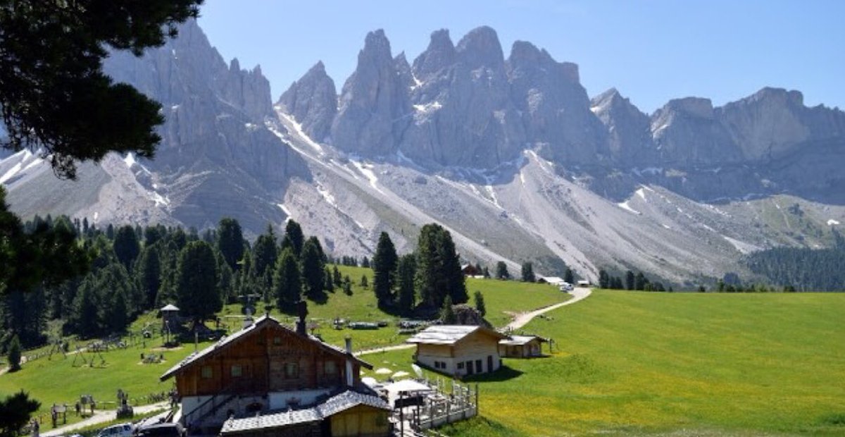 Sentiero Adolf Munkel e l'Alpe di Funes