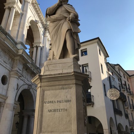 Scultura di Andrea Palladio