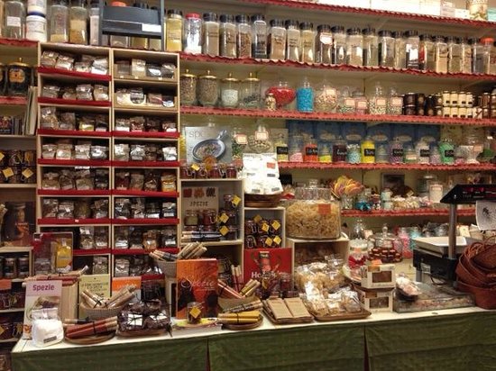 Stoppani & Peer - Drogheria Storica La Spezia