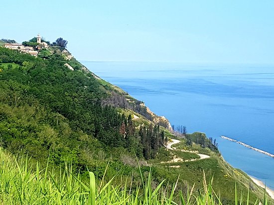 Strada Panoramica Gabicce Mare - Mont