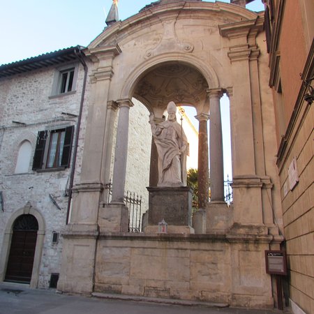 Statua di Sant'Ubaldo