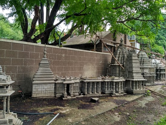 Someshwar Wadi Temple