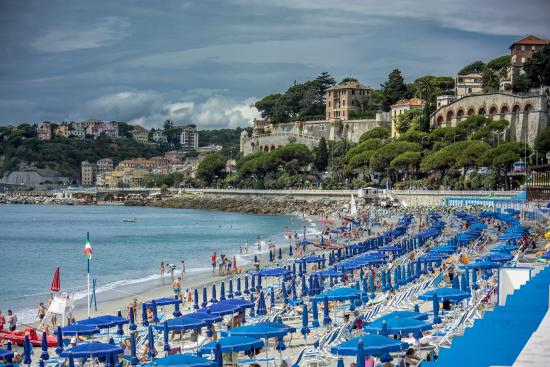 Spiaggia Libera Attrezzata San Bastian