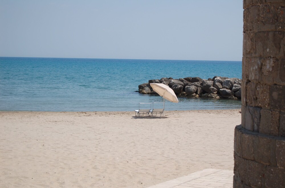Spiaggia La Tonnara