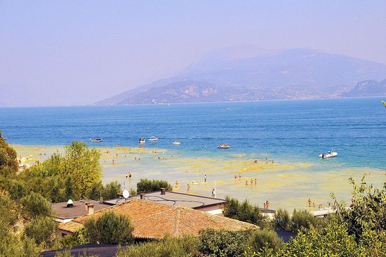 Spiaggia Comunale di Santa Maria di Lugana