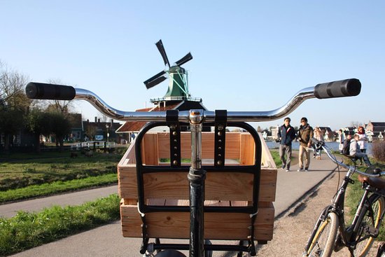 Zaanse Schans Bike Rent