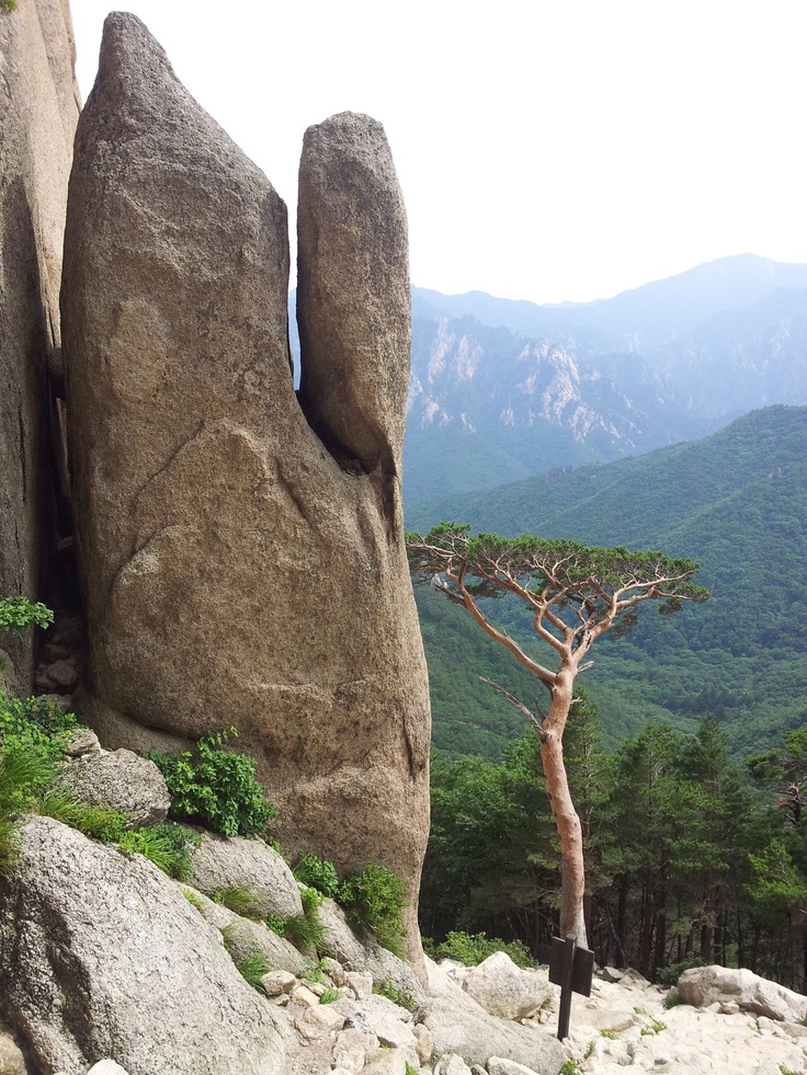 Ulsanbawi Rock