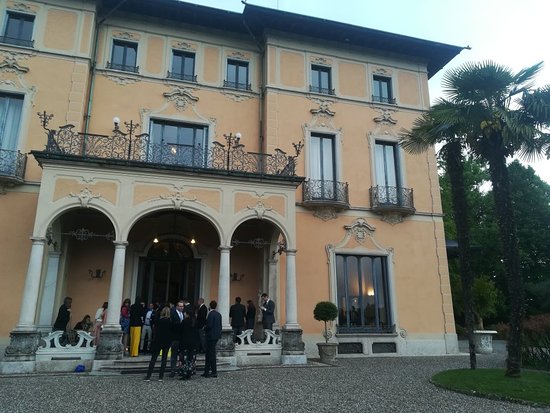 Villa Esengrini Montalbano