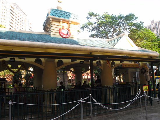 Snoopy World