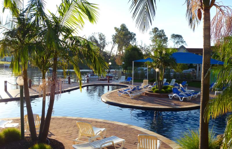 Lake Mulwala Swimming Pool