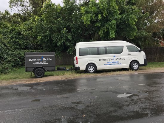 Byron Shuttle Bus