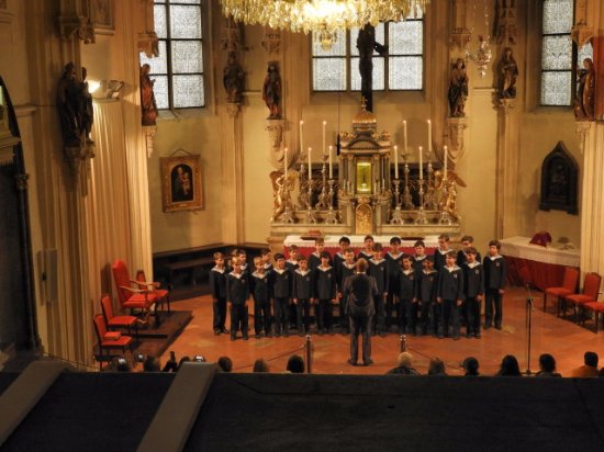 Vienna Boys Choir (Wiener Sangerknaben)
