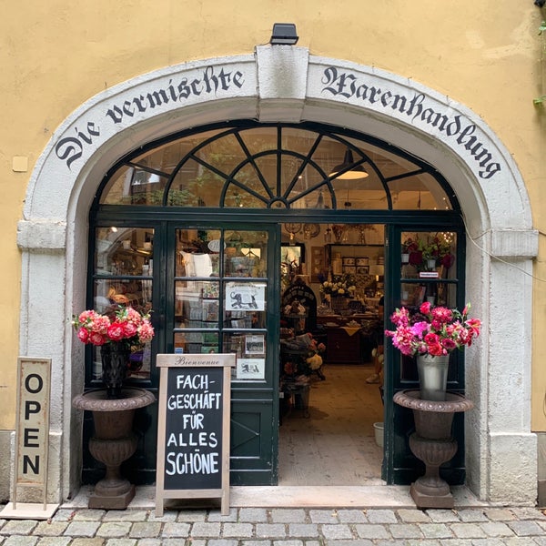 Die Vermischte Warenhandlung