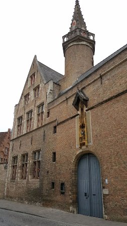 Bladelin House (Hof Bladelin)
