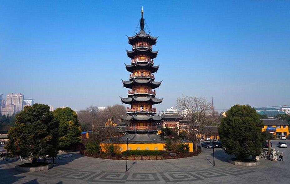 Longzhua Tower