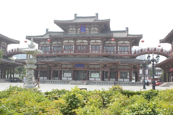 Qing Long Si