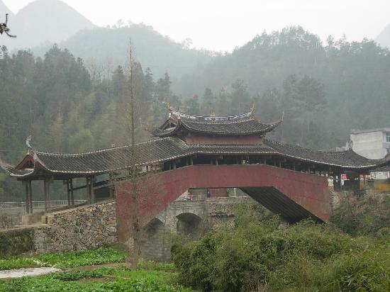 Xidong Bridge