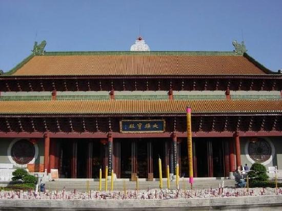 Zhenjun Hall